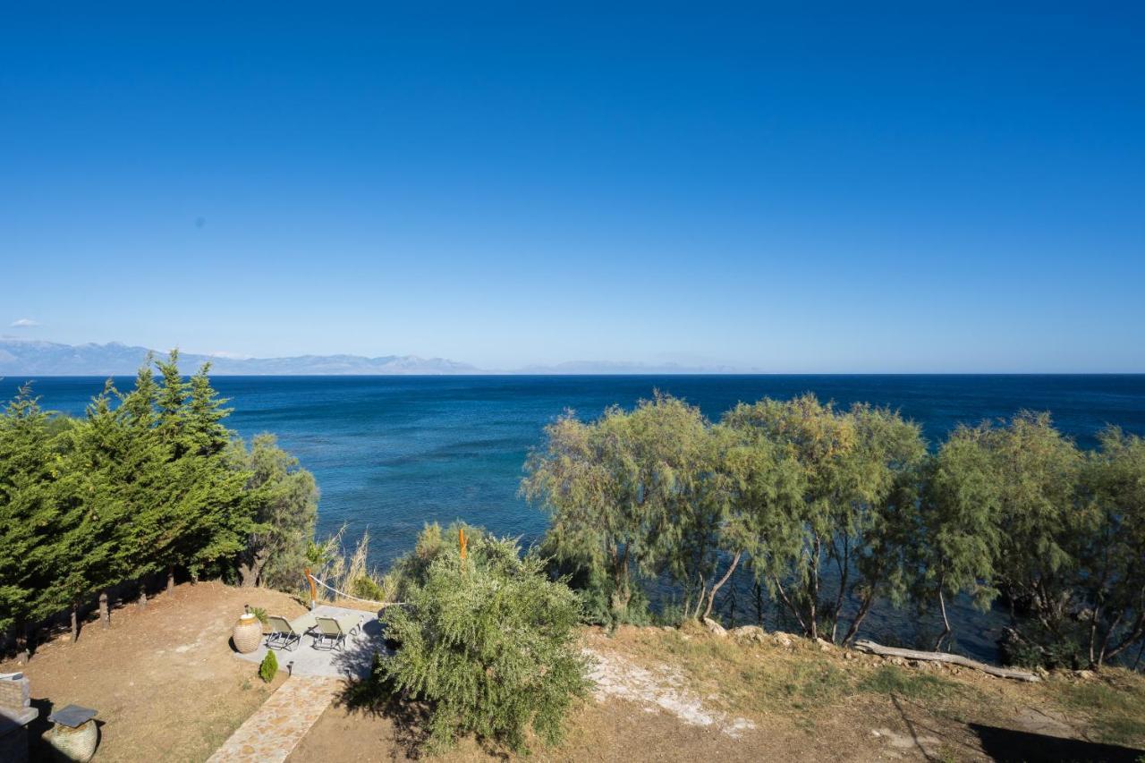 Seafront Studio With Direct Beach Access Koróni Eksteriør bilde